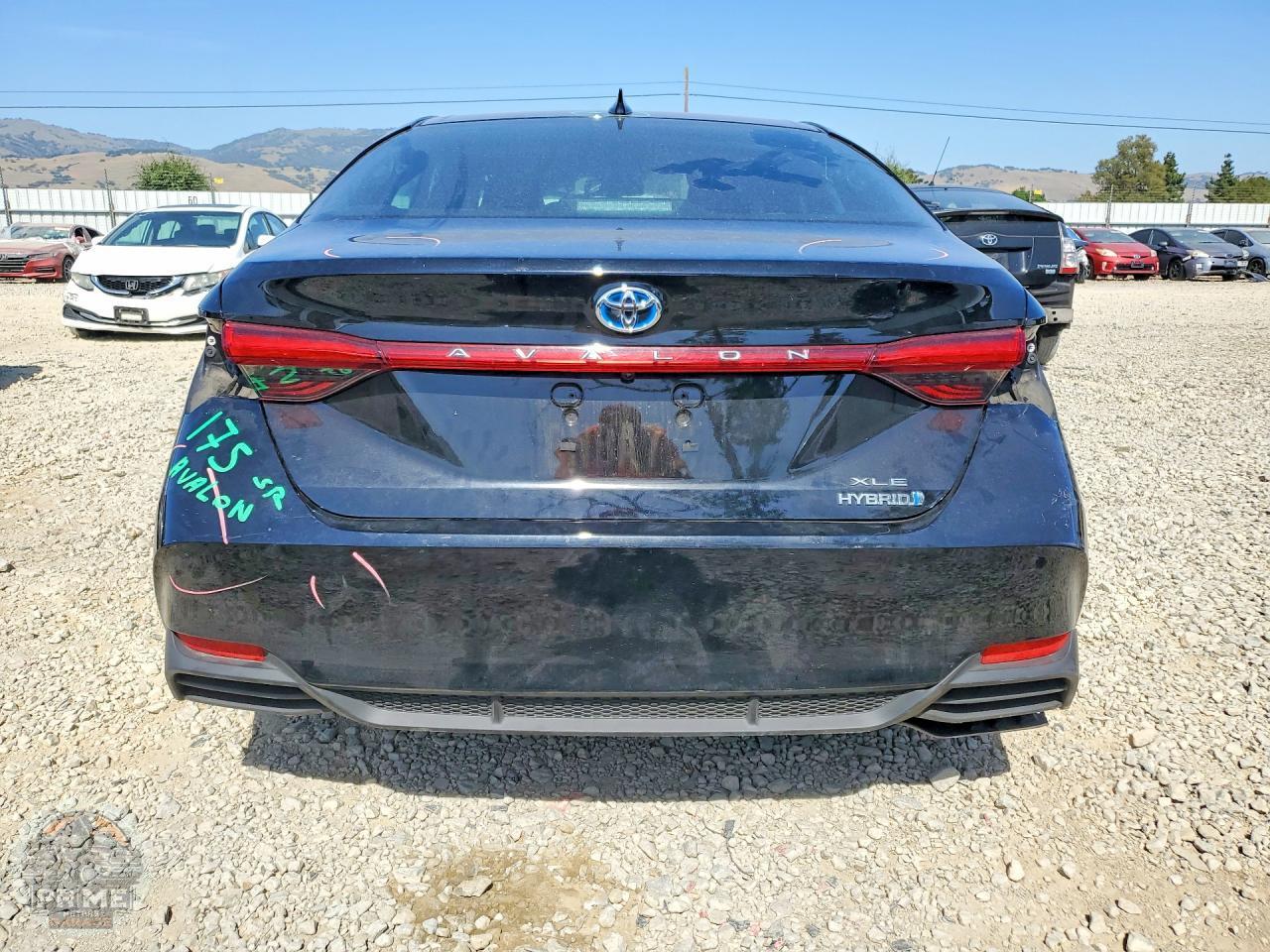 2020 TOYOTA AVALON — фото 6