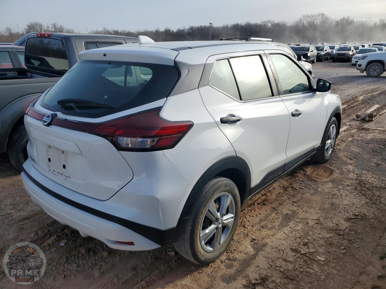 2021 NISSAN KICKS — фото 5