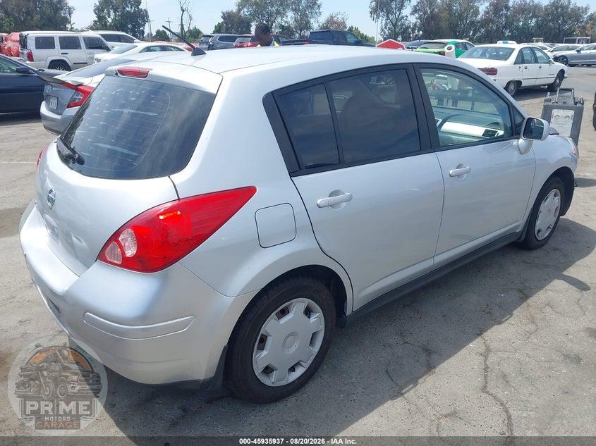 2009 NISSAN VERSA 1.8S — фото 4