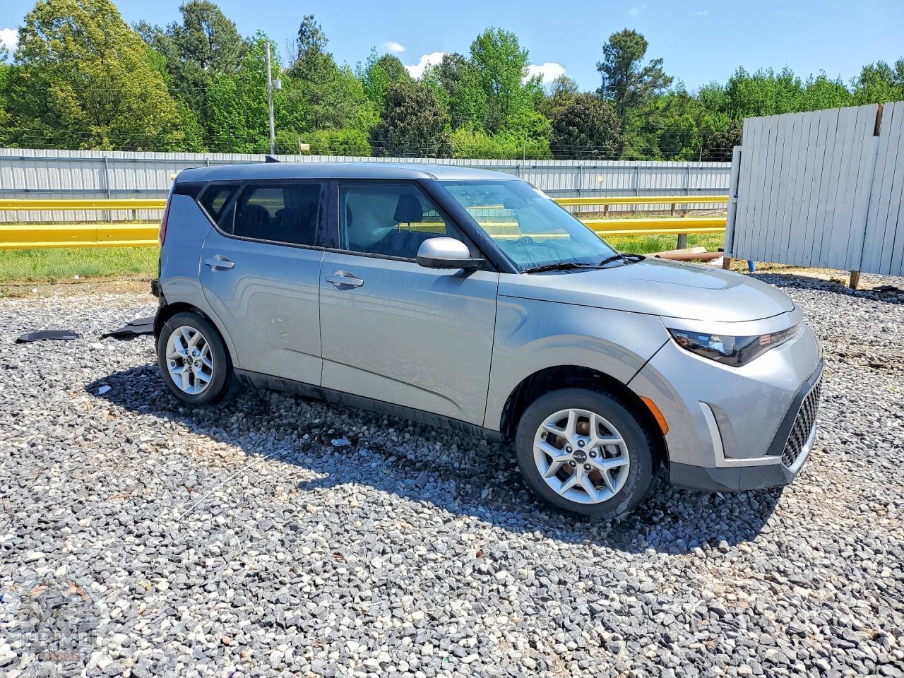 2025 KIA SOUL — фото 4