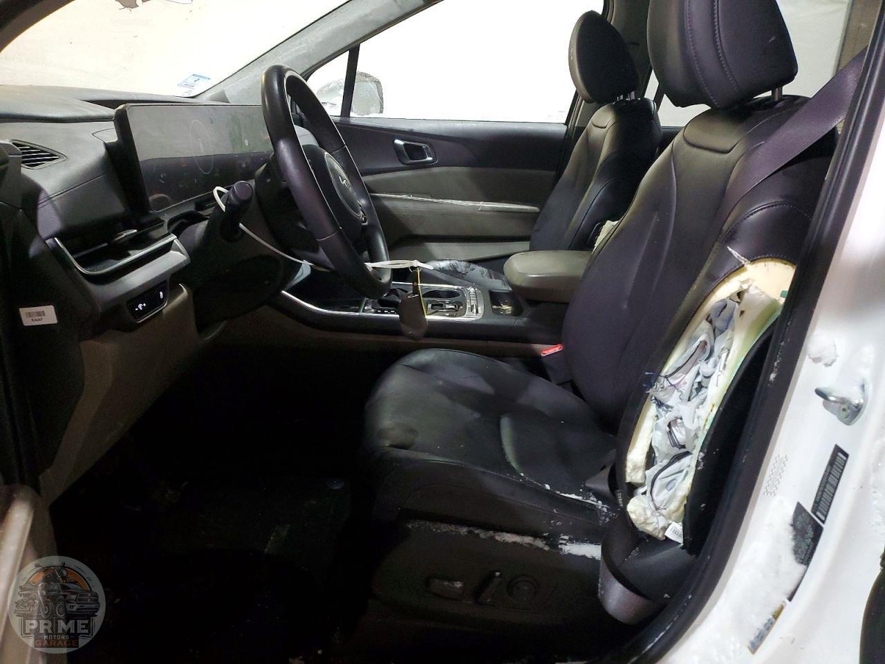 2025 KIA CARNIVAL — фото 4