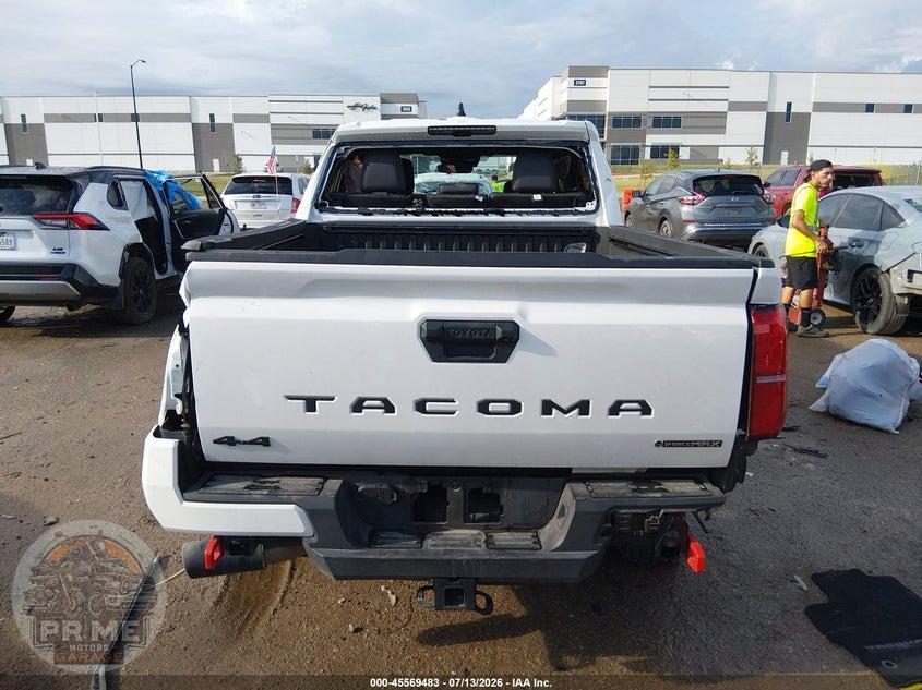 2025 TOYOTA TACOMA HYBRID TRD OFF ROAD — фото 16