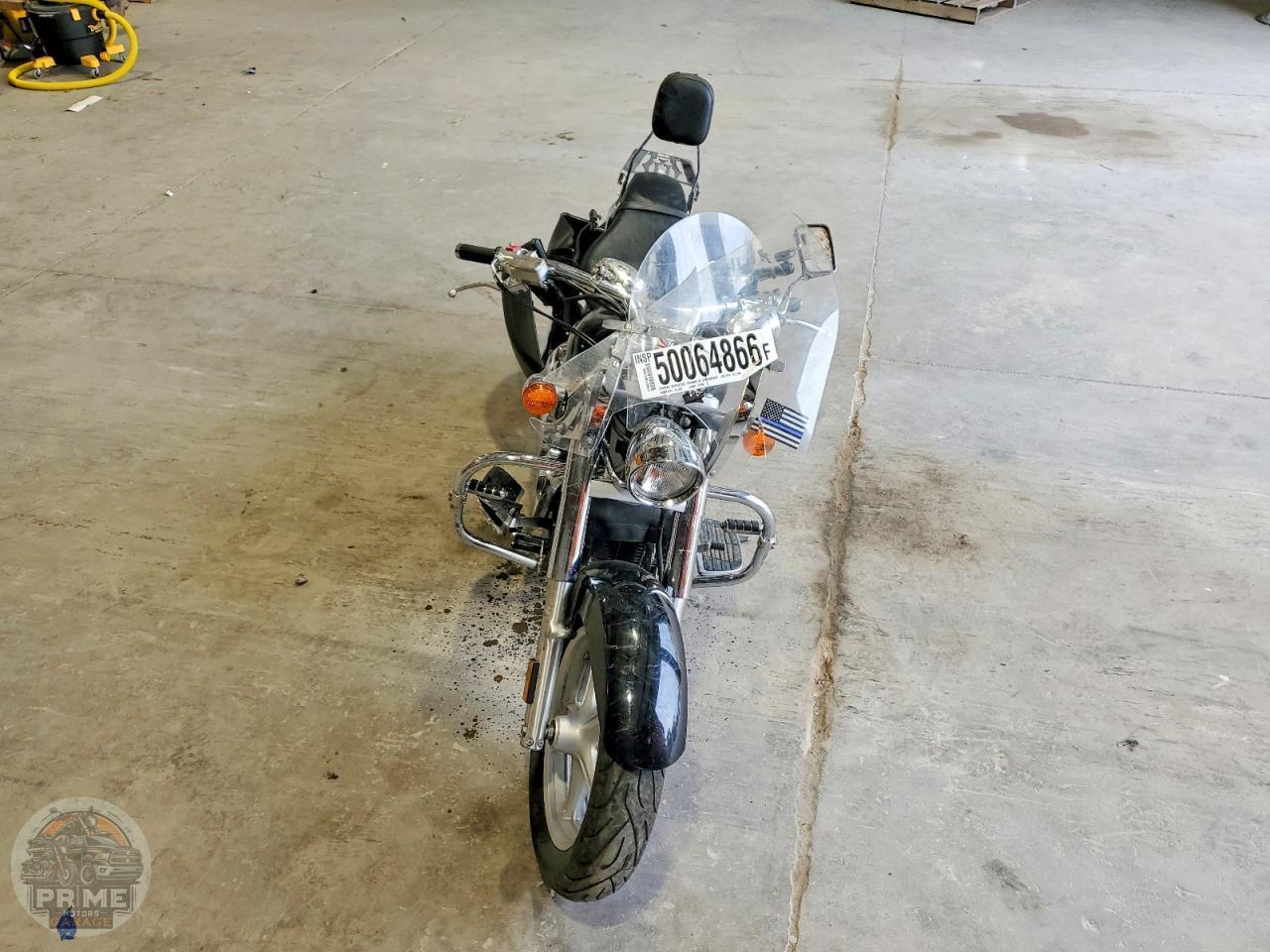 2015 HONDA VT1300 — фото 9