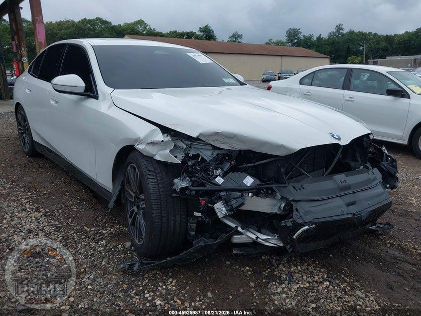2025 BMW 530I XDRIVE — фото 1