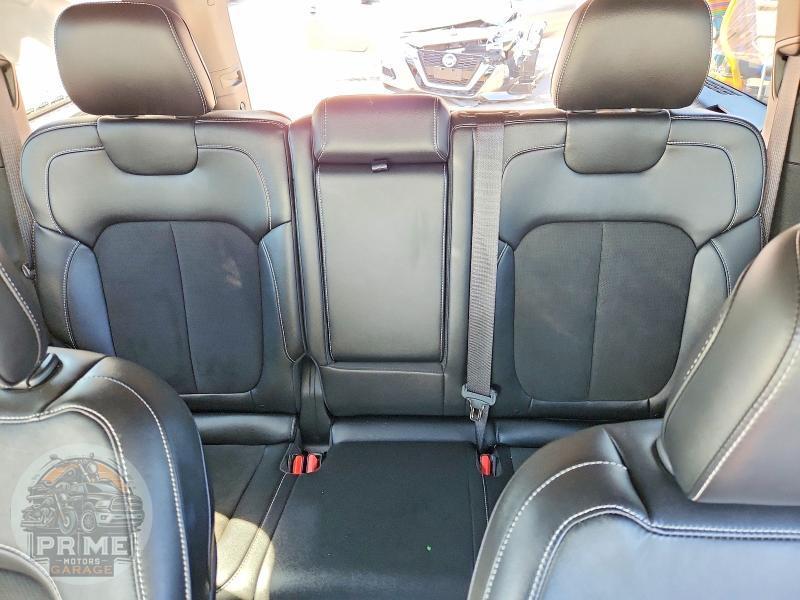 2023 JEEP GRAND CHEROKEE — фото 10