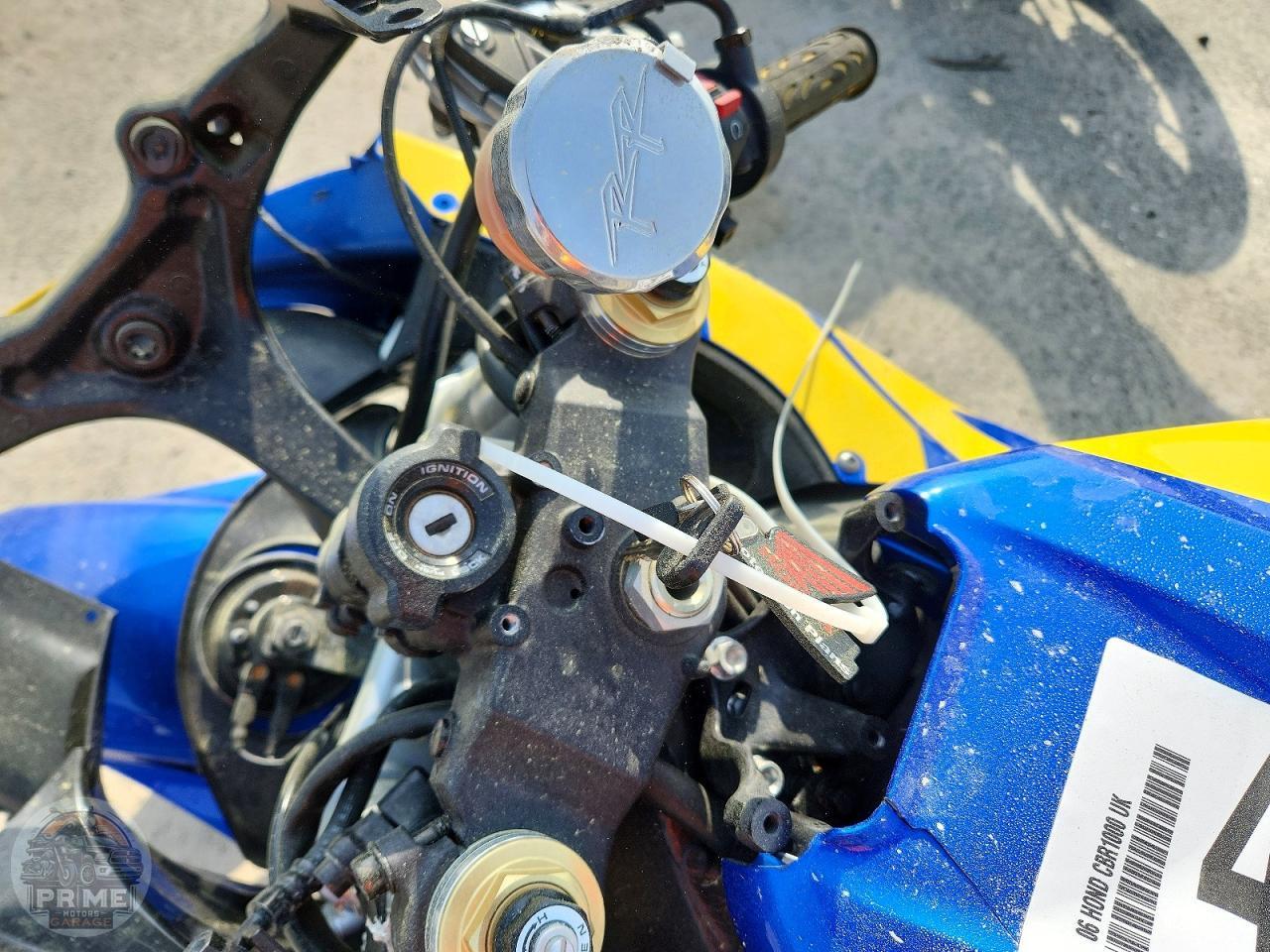 2006 HONDA CBR1000 — фото 8