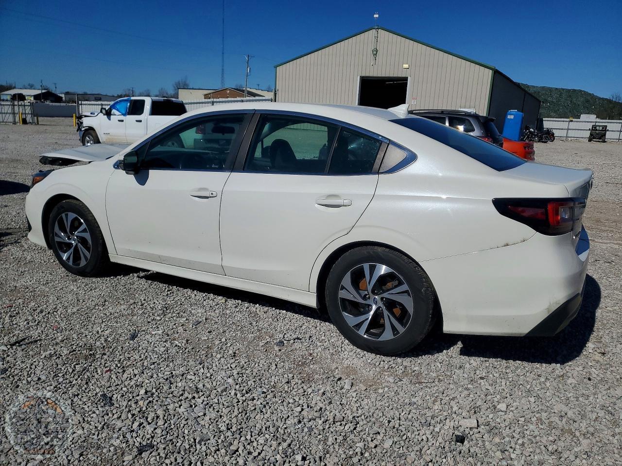 2021 SUBARU LEGACY — фото 2