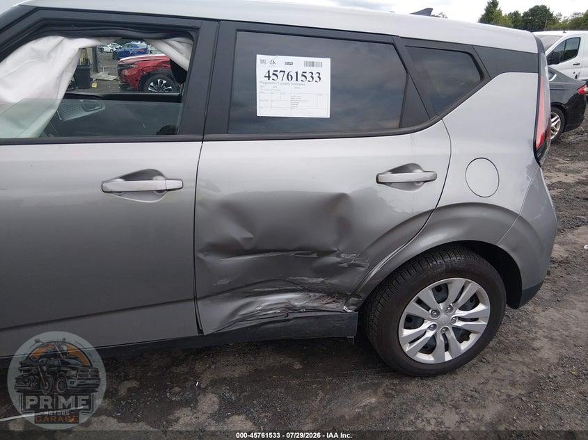 2025 KIA SOUL LX — фото 6
