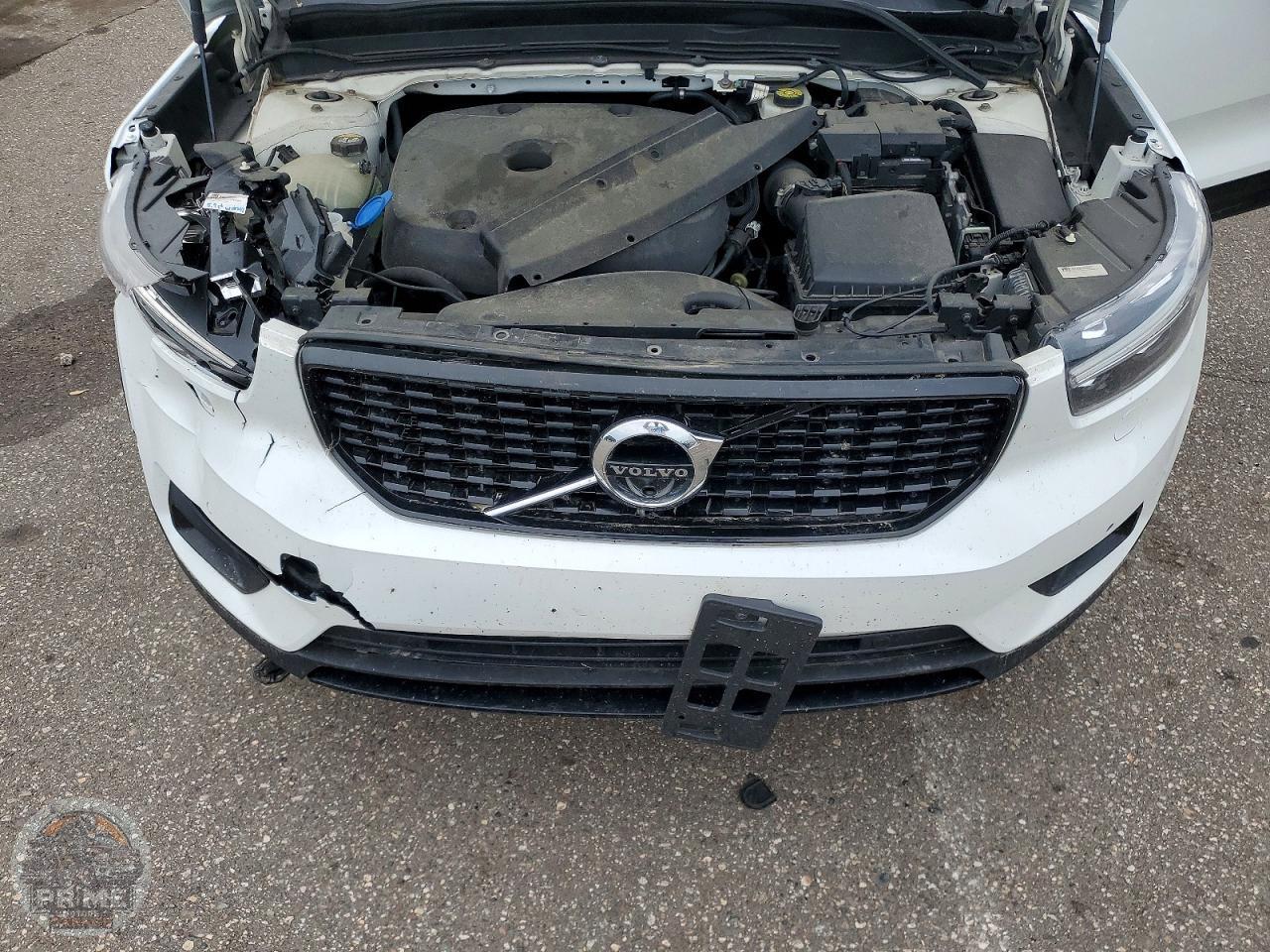 2020 VOLVO XC40 — фото 23