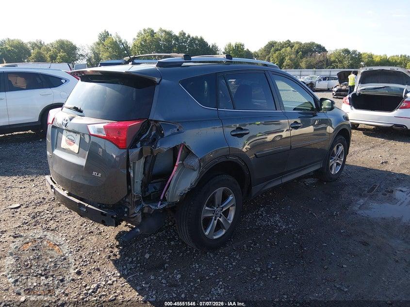 2015 TOYOTA RAV4 XLE — фото 4