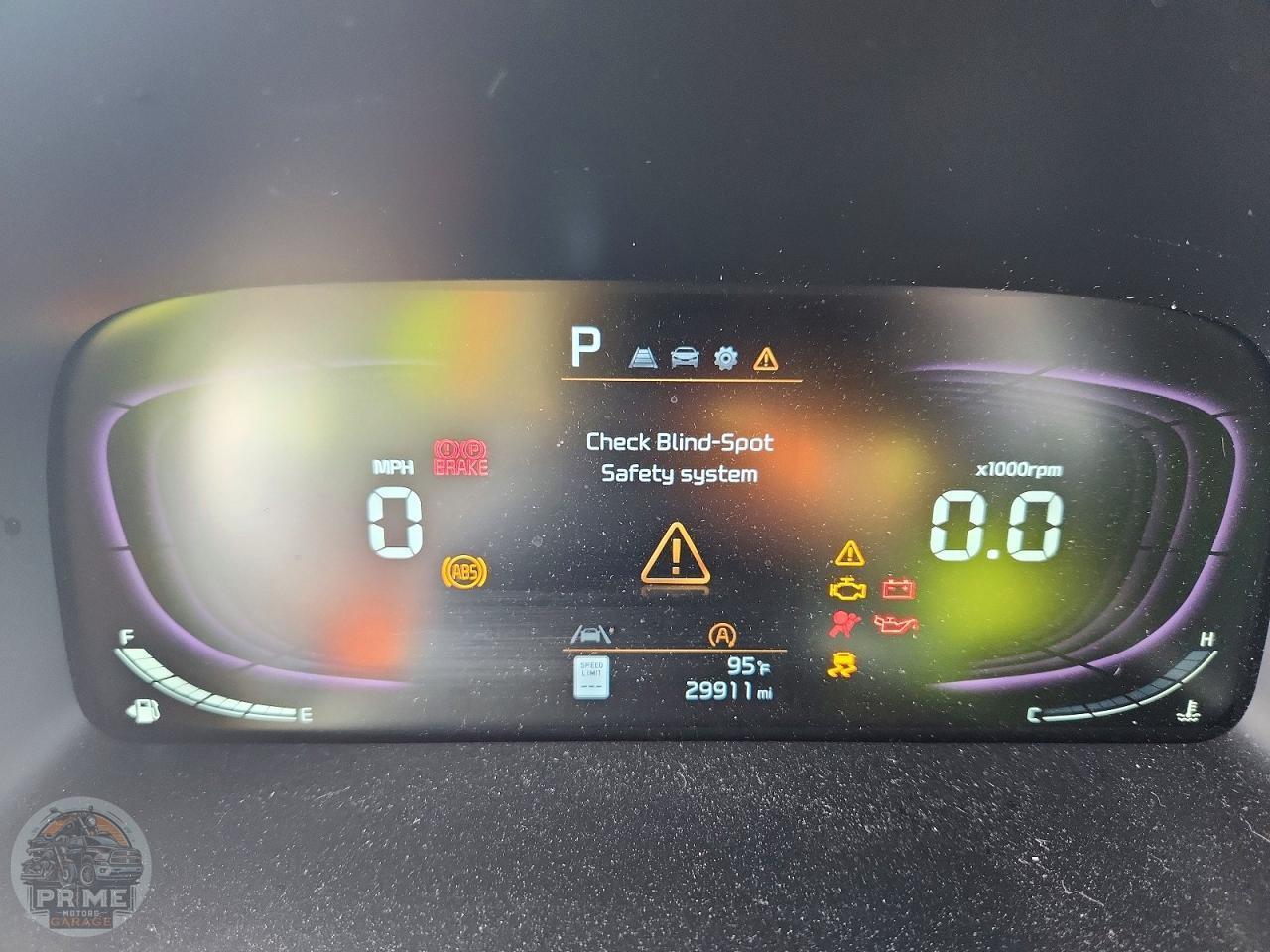 2023 KIA SOUL — фото 8