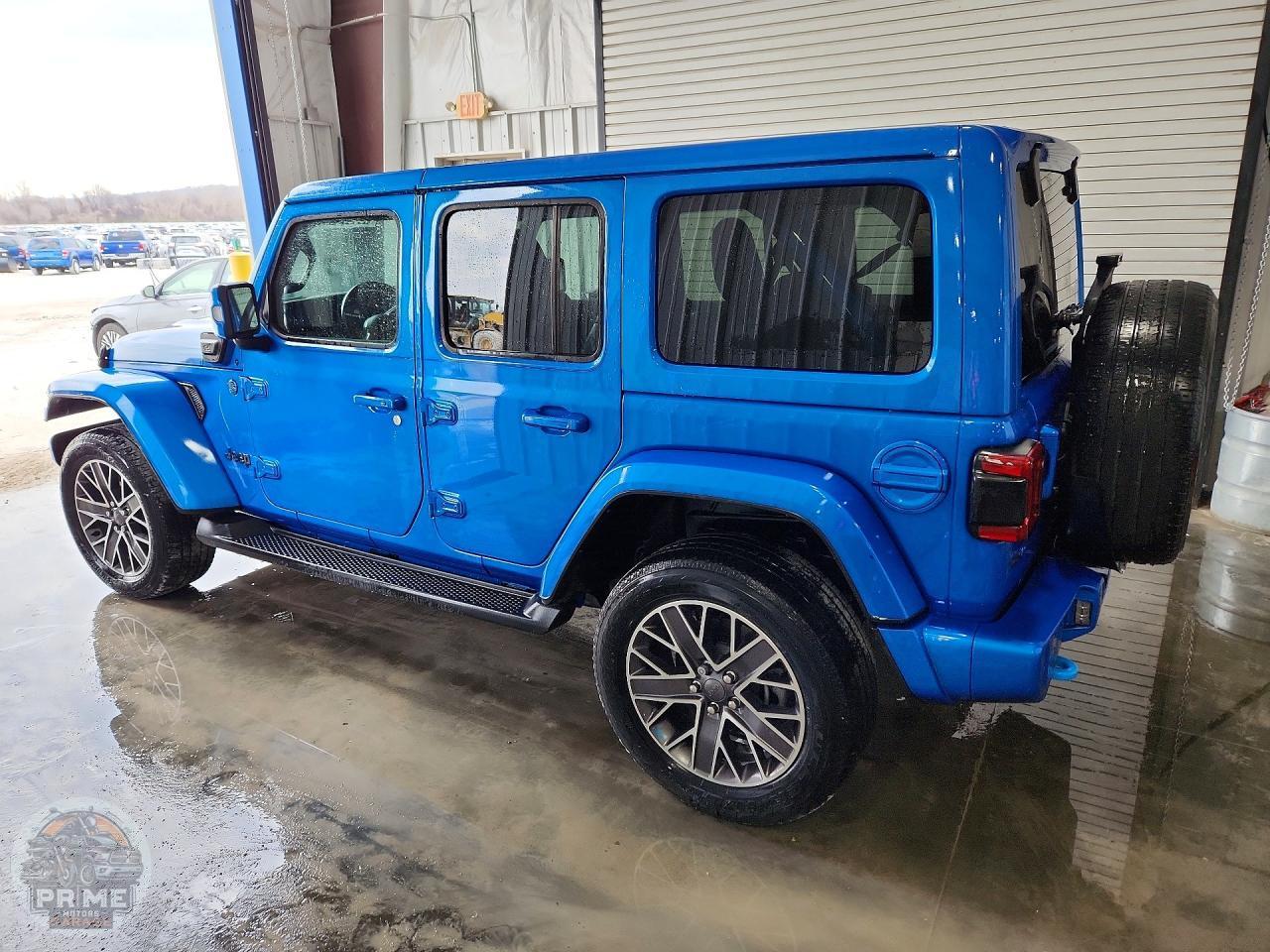 2022 JEEP WRANGLER — фото 3