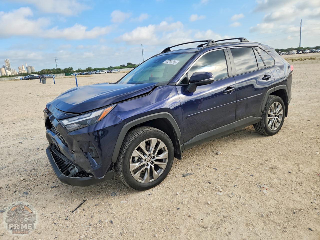 2025 TOYOTA RAV4 — фото 1
