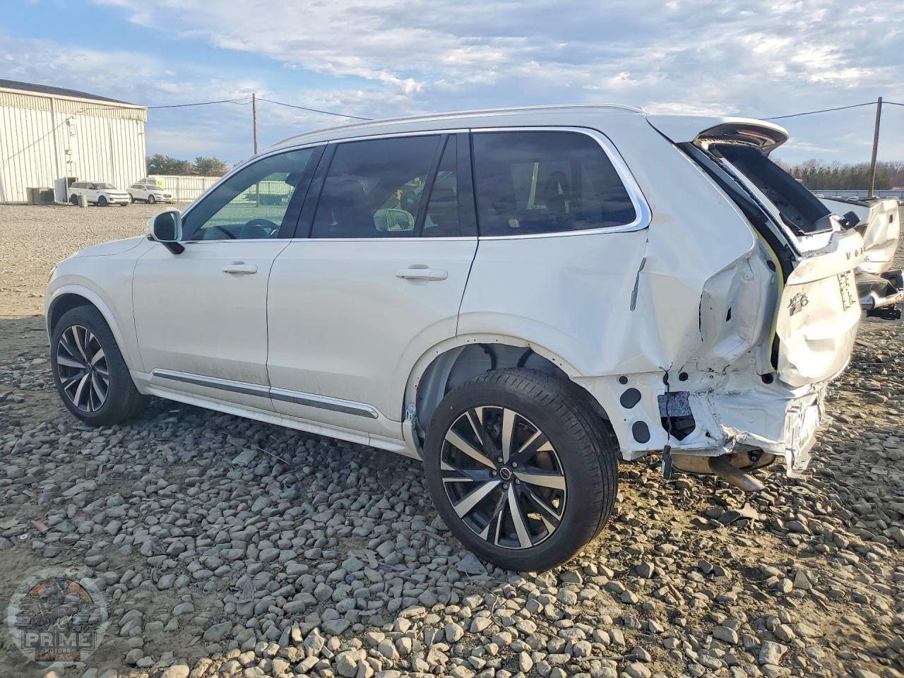 2026 VOLVO XC90 — фото 2