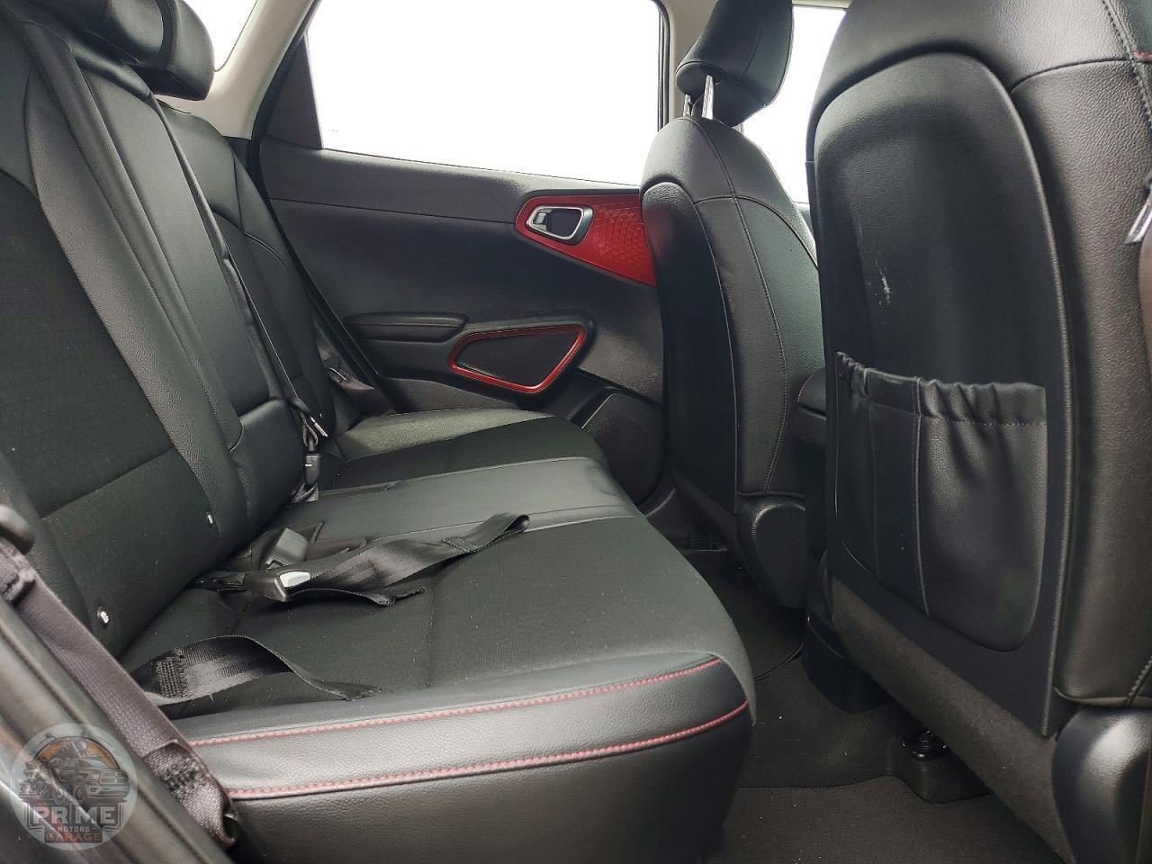 2024 KIA SOUL — фото 10