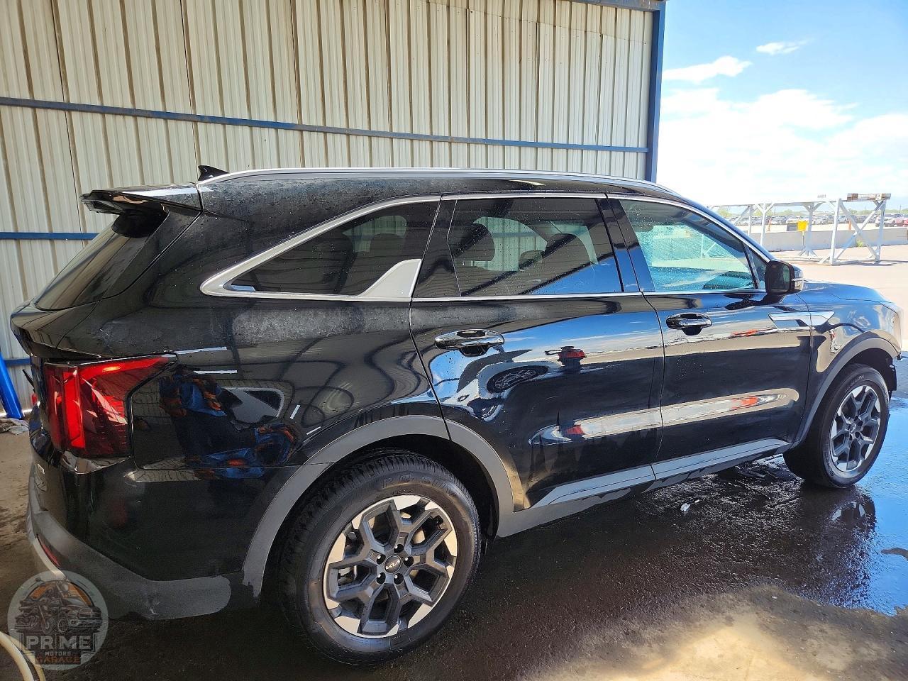 2024 KIA SORENTO — фото 3