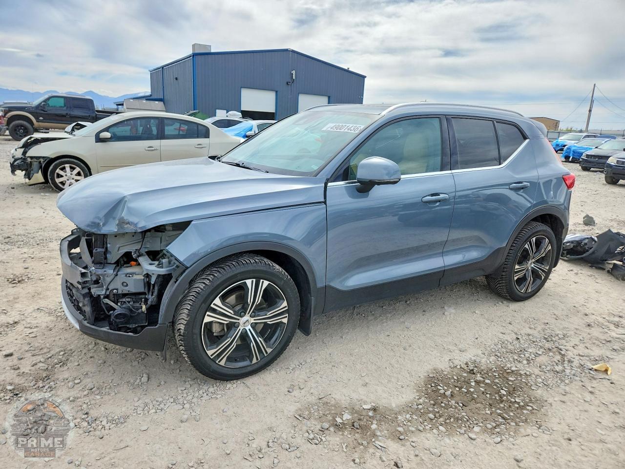 2020 VOLVO XC40 — фото 1