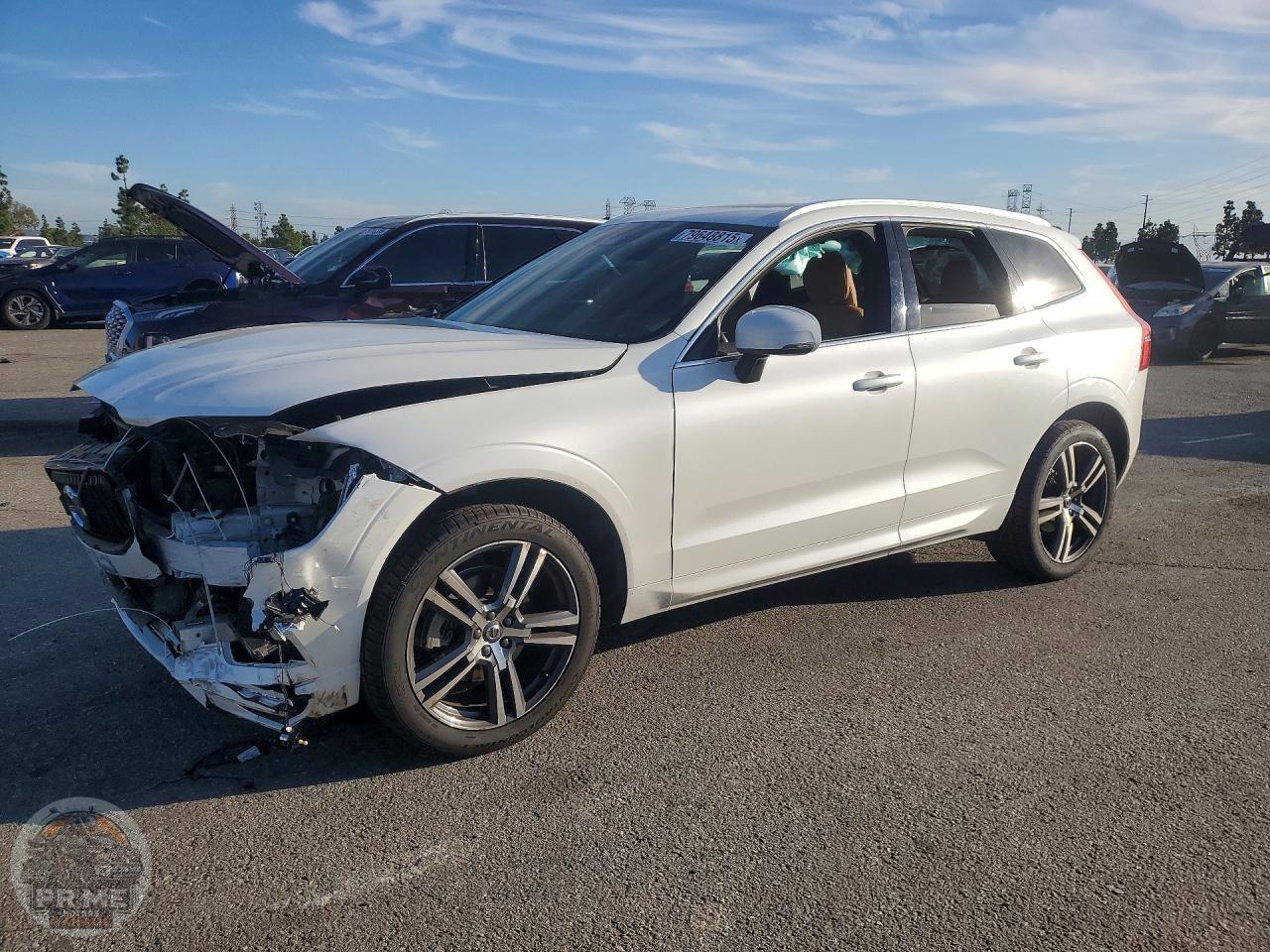 2020 VOLVO XC60 — фото 1