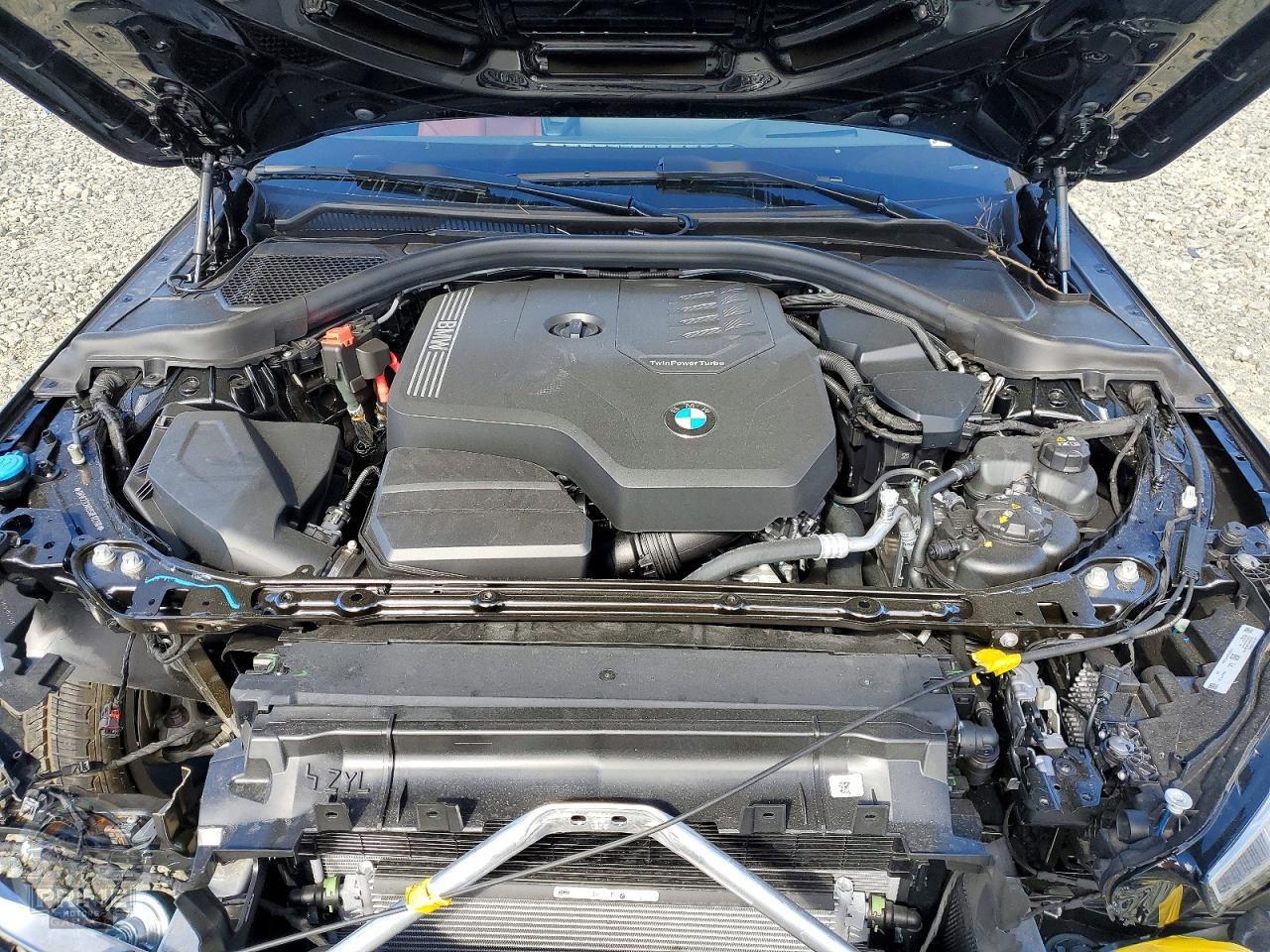 2025 BMW 235I — фото 11