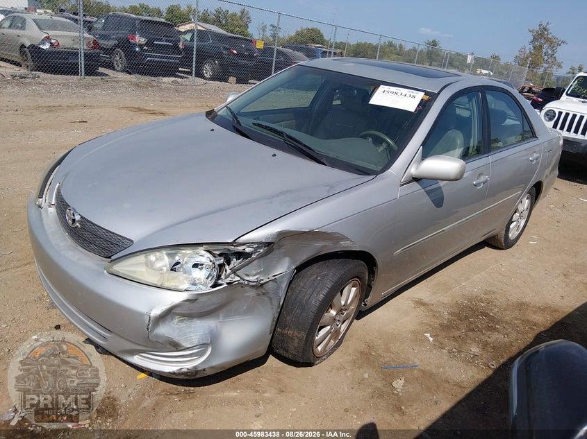 2004 TOYOTA CAMRY XLE — фото 2