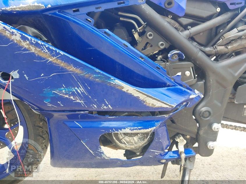 2020 YAMAHA YZFR3 — фото 9