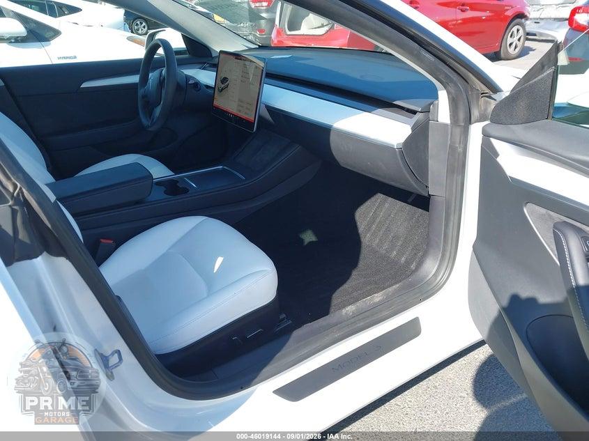 2022 TESLA MODEL 3 REAR-WHEEL DRIVE — фото 5