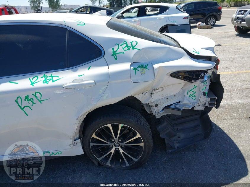 2019 TOYOTA CAMRY SE — фото 17