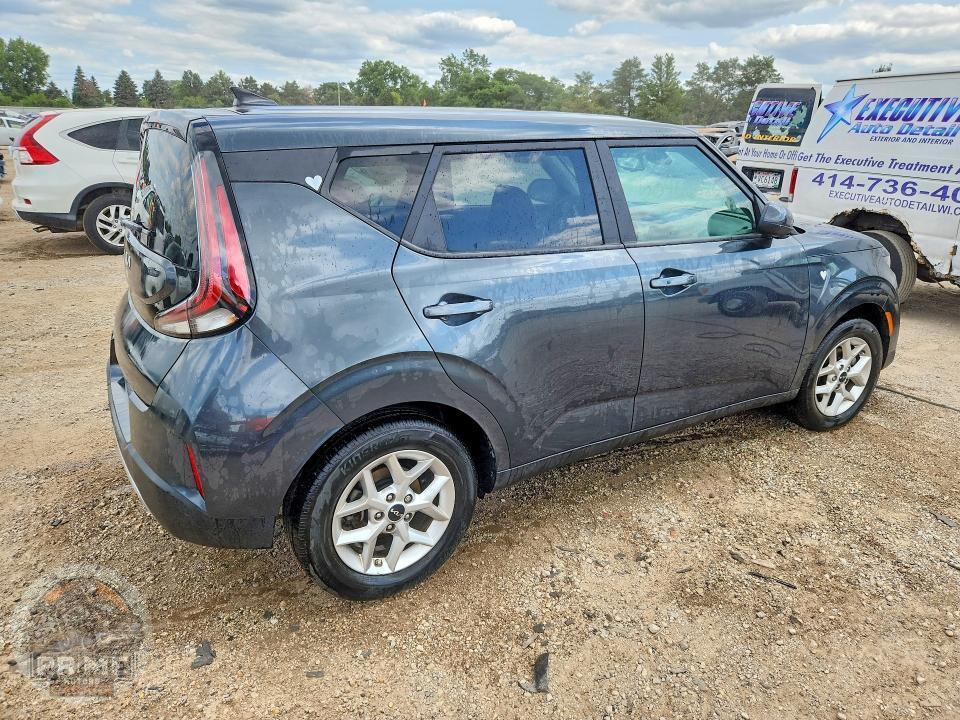 2025 KIA SOUL — фото 3