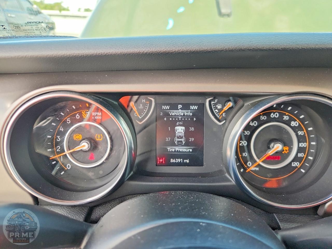 2020 JEEP WRANGLER — фото 9