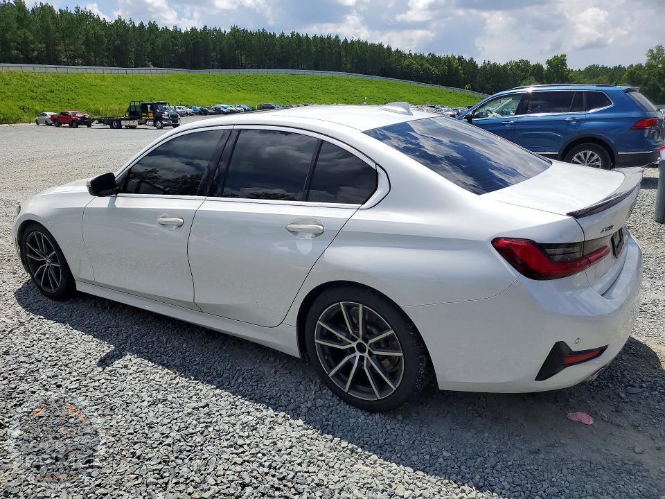 2021 BMW 3 SERIES — фото 2
