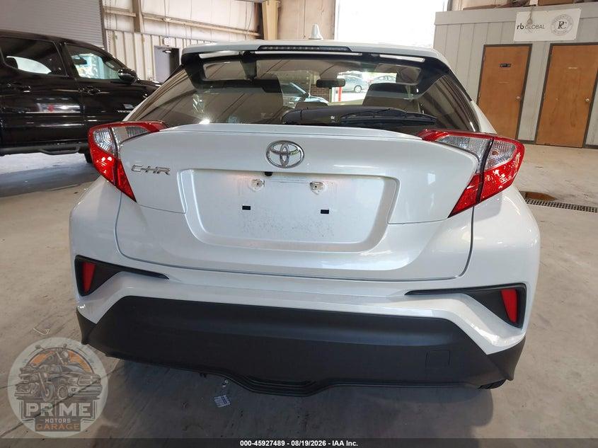 2020 TOYOTA C-HR XLE — фото 17