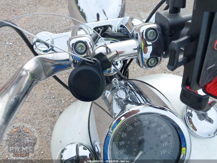 2004 HARLEY-DAVIDSON FXSTD (SOFTAIL DEUCE) — фото 11