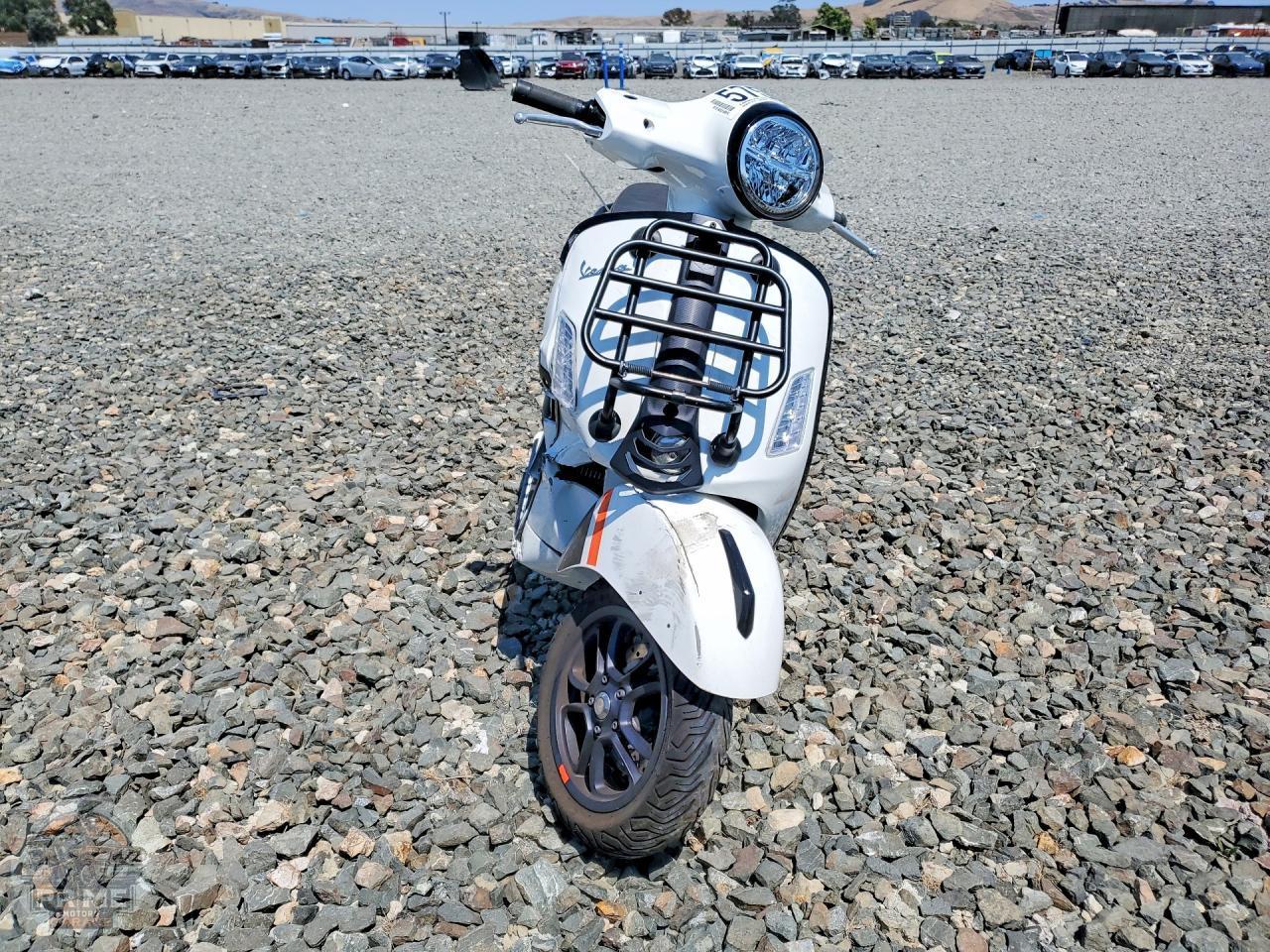 2024 VESPA GTSSEI — фото 2