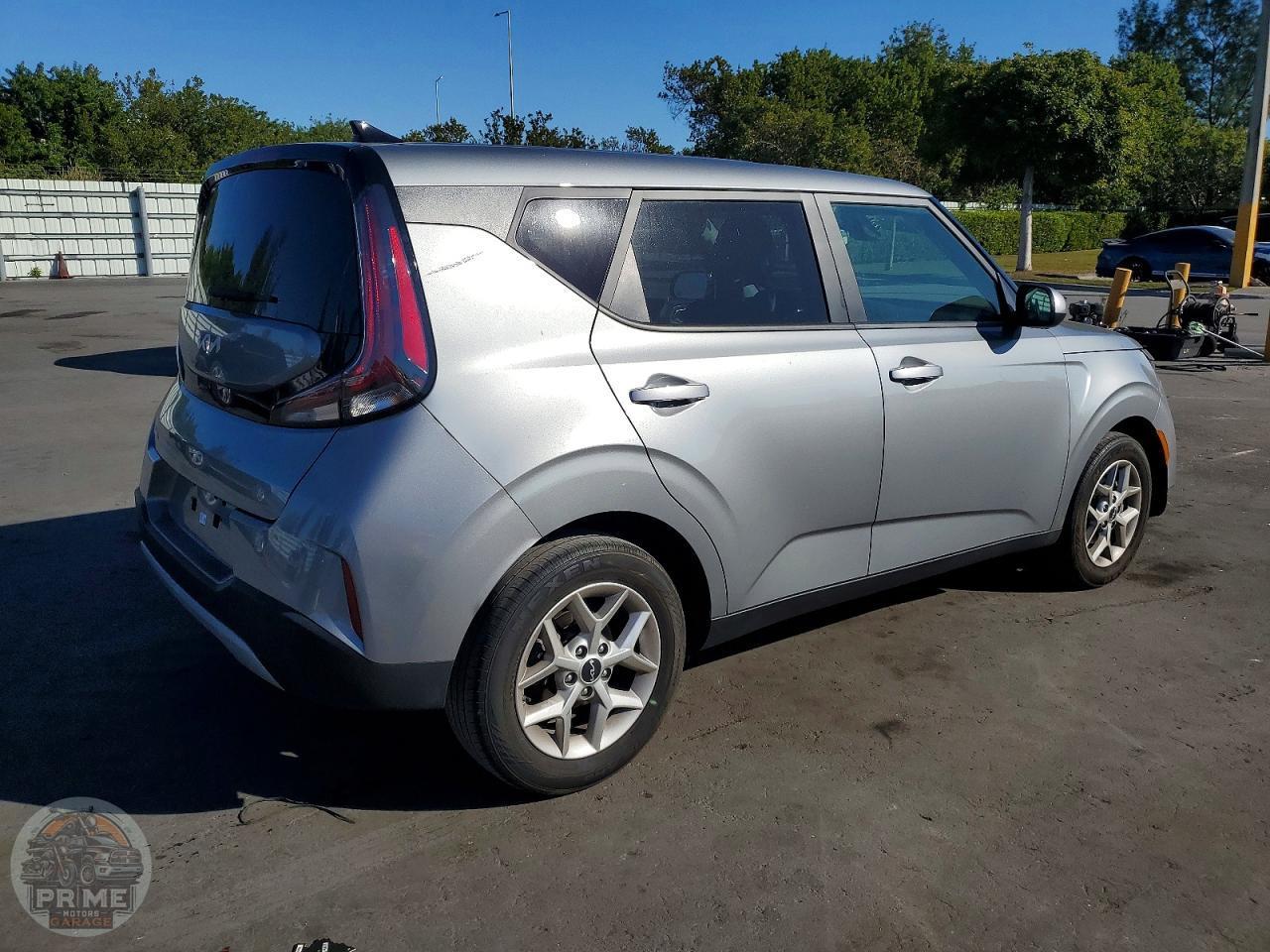 2024 KIA SOUL — фото 3