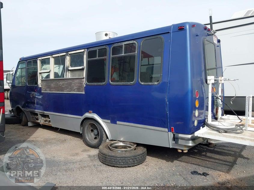 2001 WORKHORSE CUSTOM CHASSIS MOTORHOME CHASSIS P3500 — фото 3