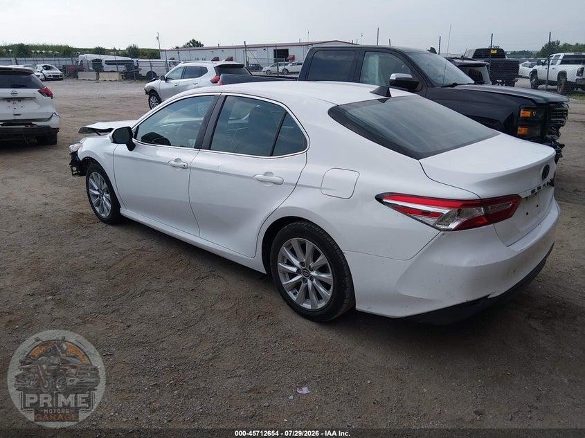 2018 TOYOTA CAMRY LE — фото 3