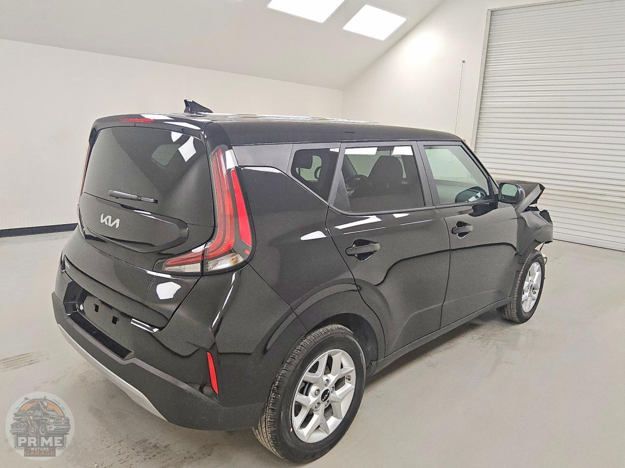 2025 KIA SOUL — фото 3