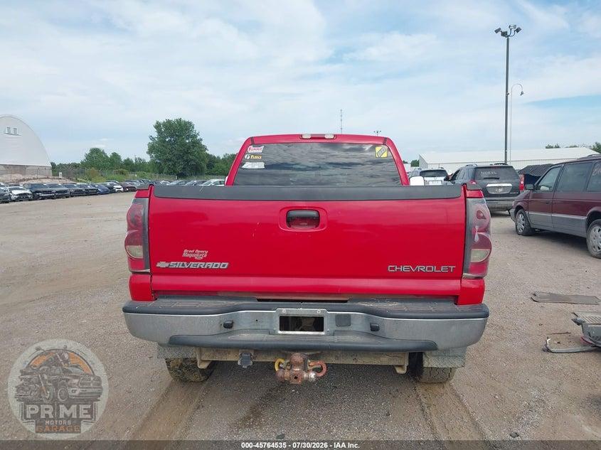 2004 CHEVROLET SILVERADO 2500HD LS — фото 17