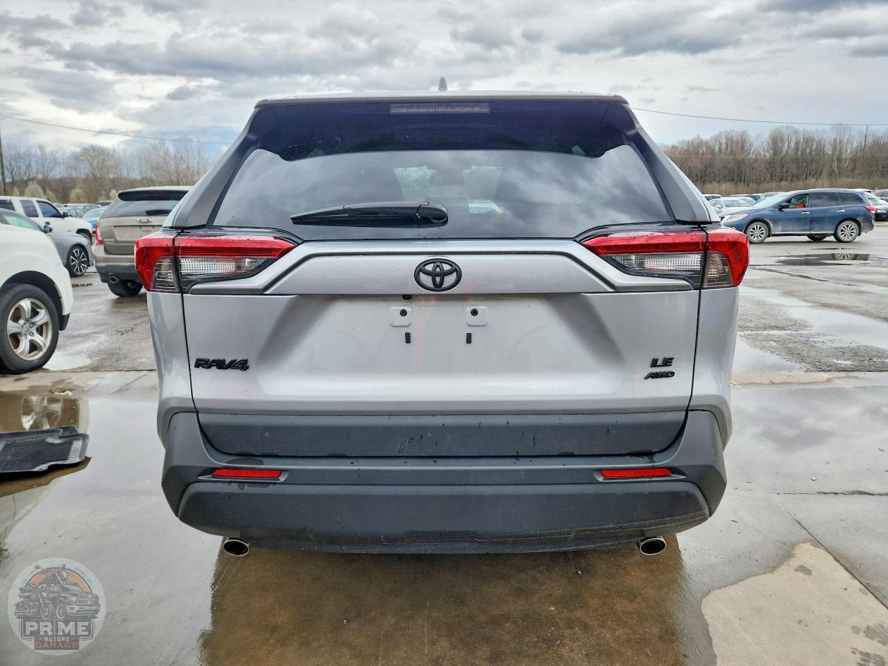 2025 TOYOTA RAV4 — фото 6