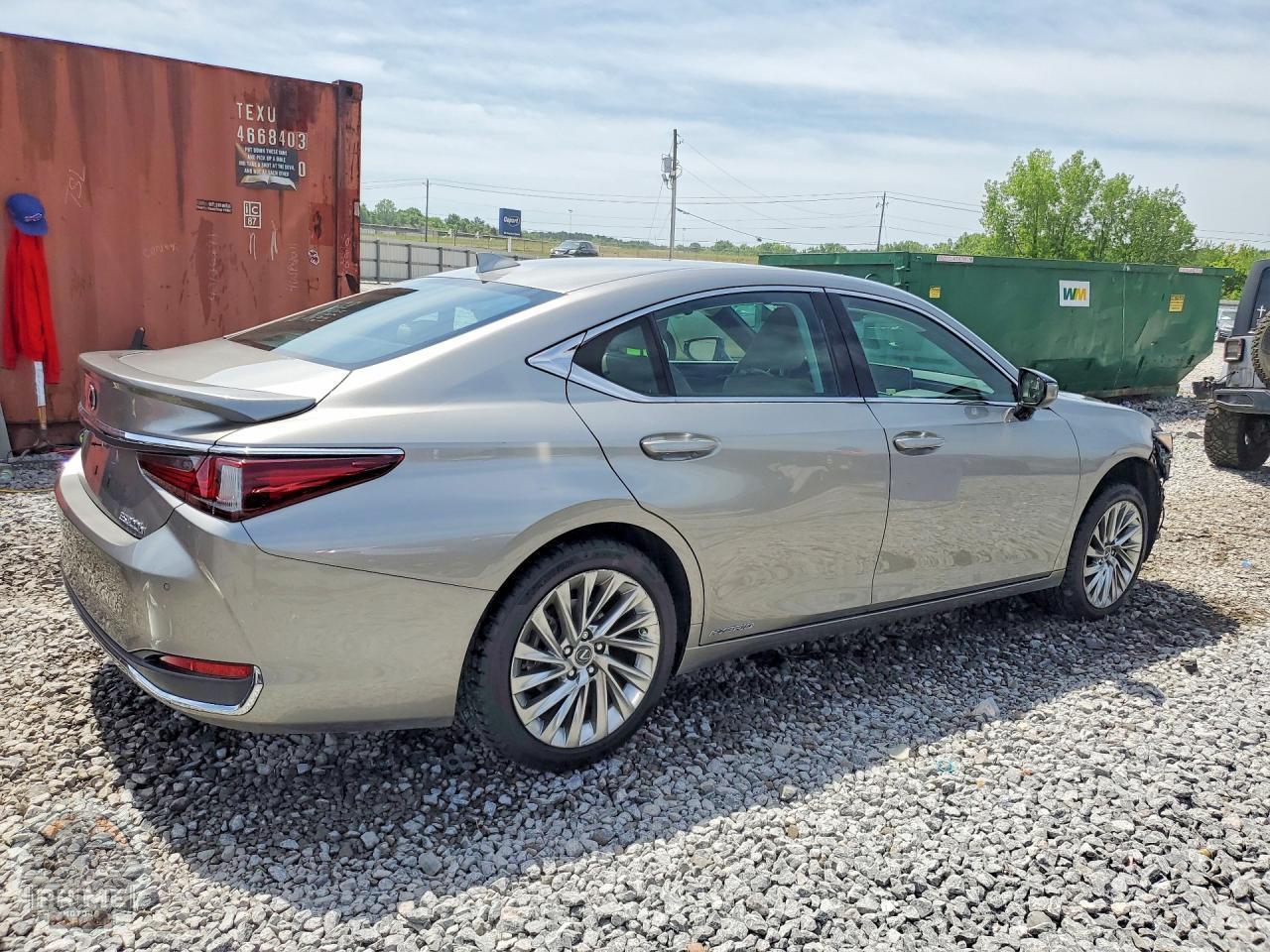 2020 LEXUS ES — фото 3