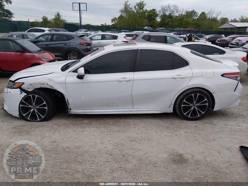 2019 TOYOTA CAMRY SE — фото 14