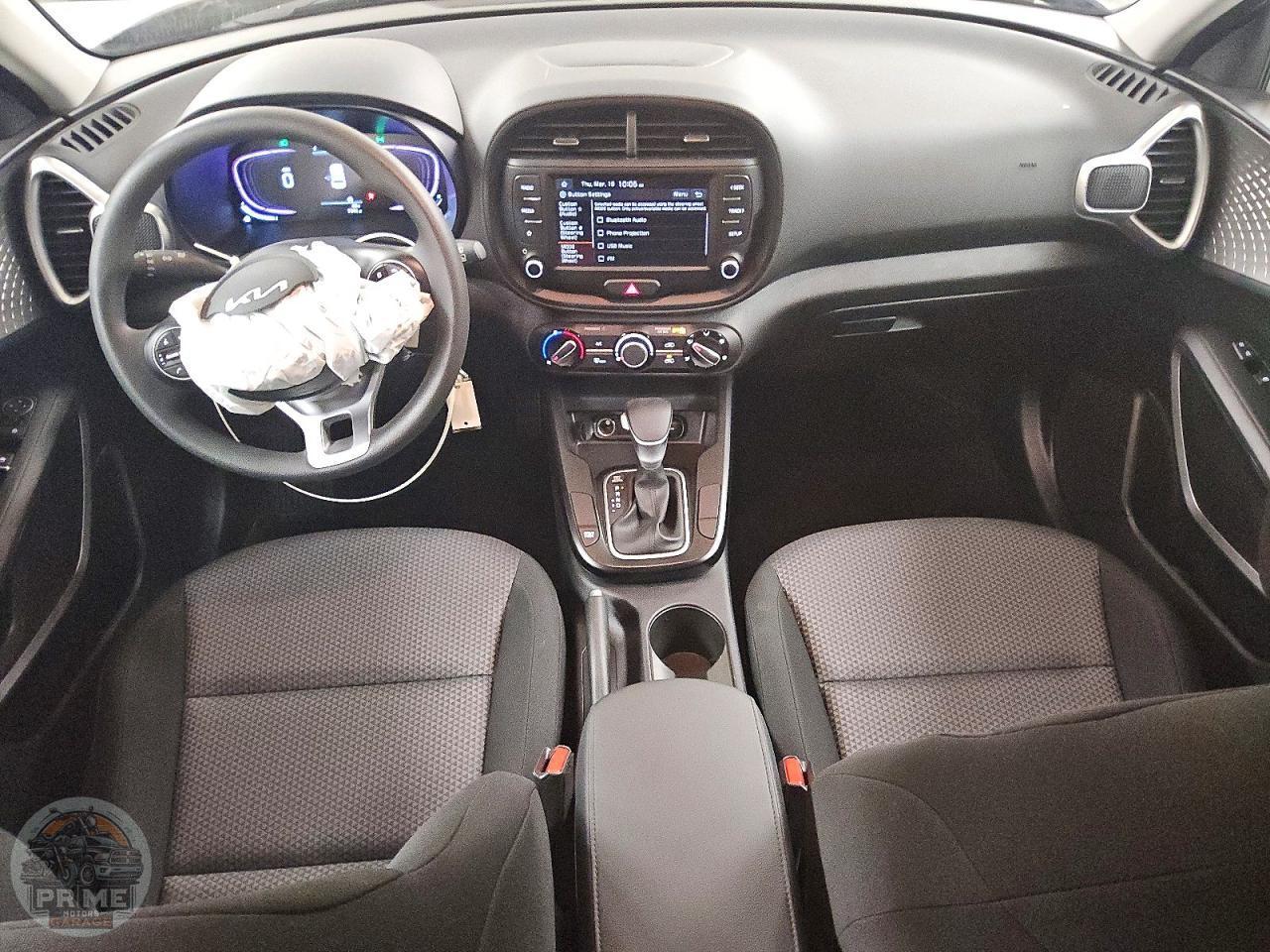 2025 KIA SOUL — фото 8
