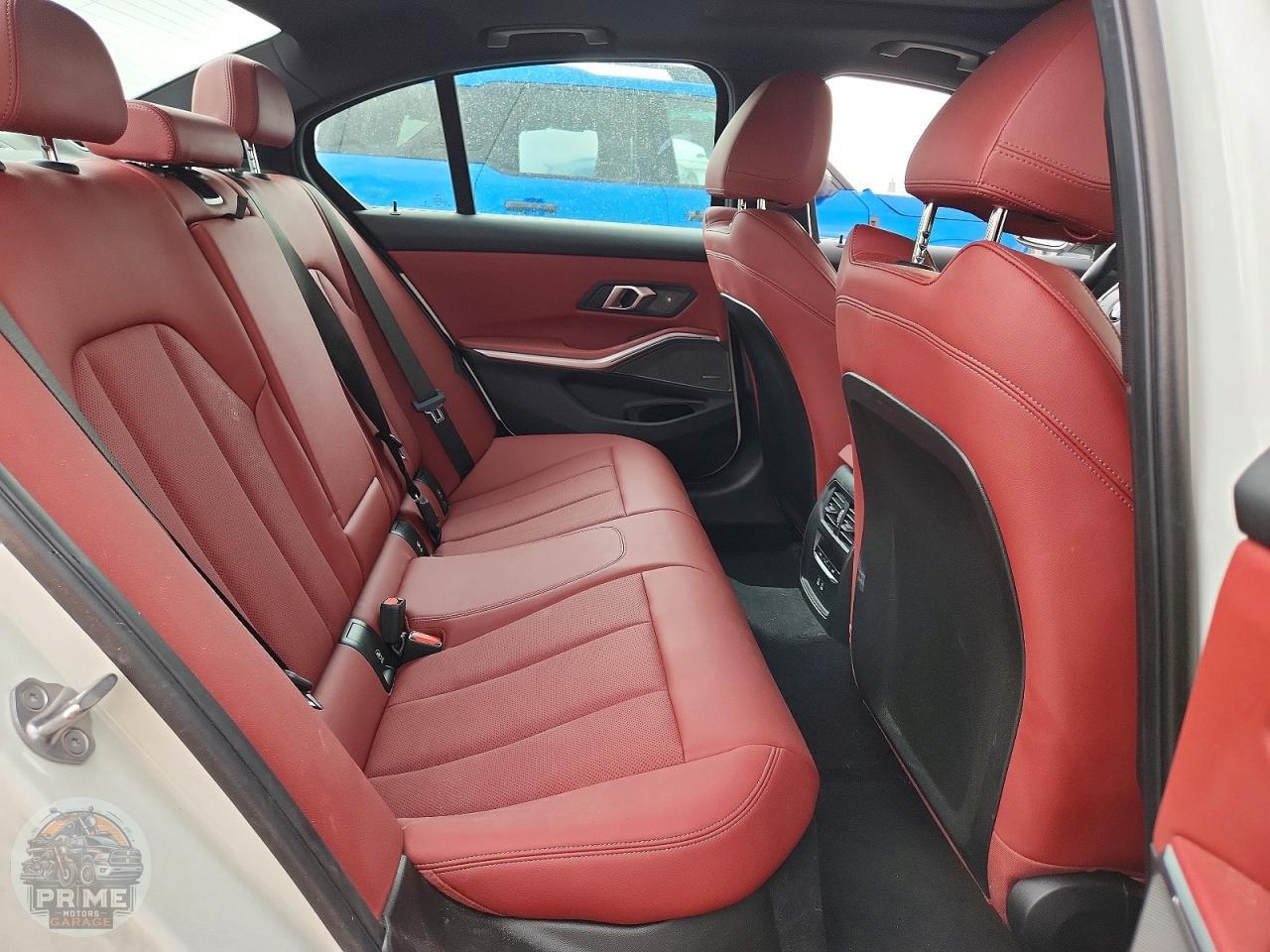 2024 BMW 3 SERIES — фото 9