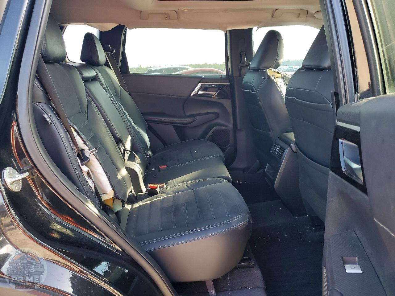 2022 MITSUBISHI OUTLANDER — фото 9