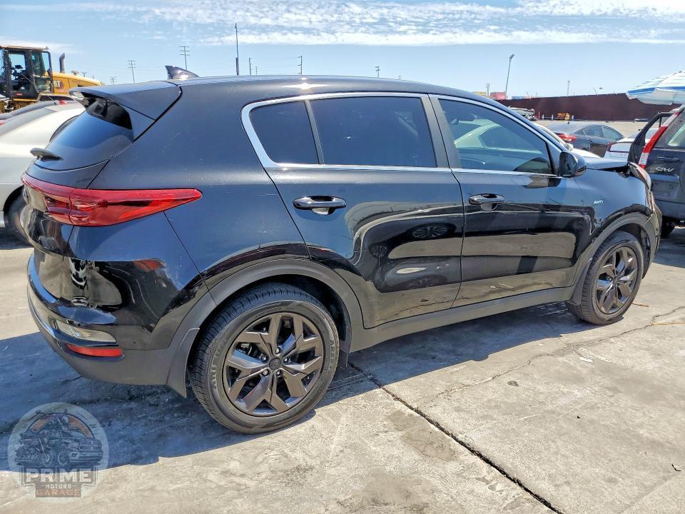 2022 KIA SPORTAGE — фото 3