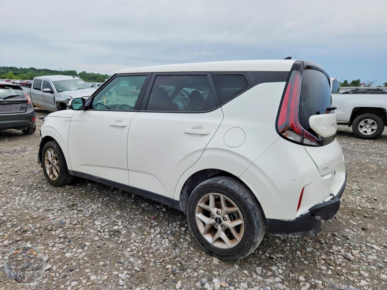 2023 KIA SOUL — фото 2