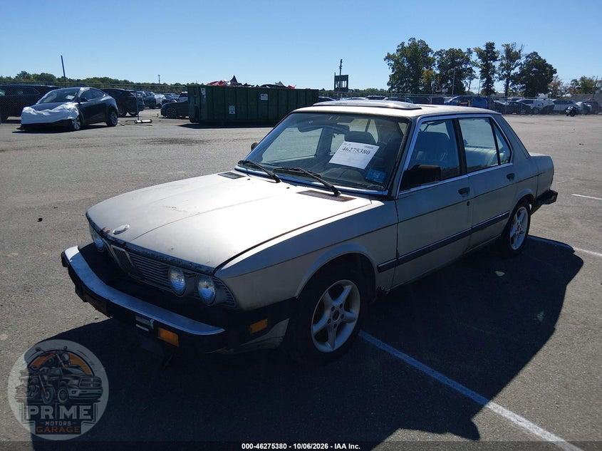 1988 BMW 535 AUTOMATIC/IS AUTOMATIC — фото 2