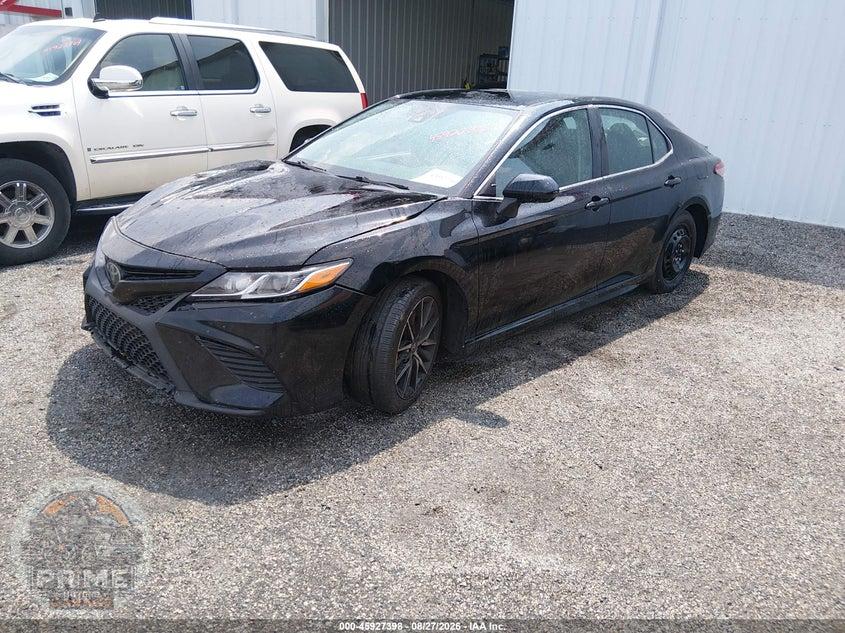 2018 TOYOTA CAMRY SE — фото 2