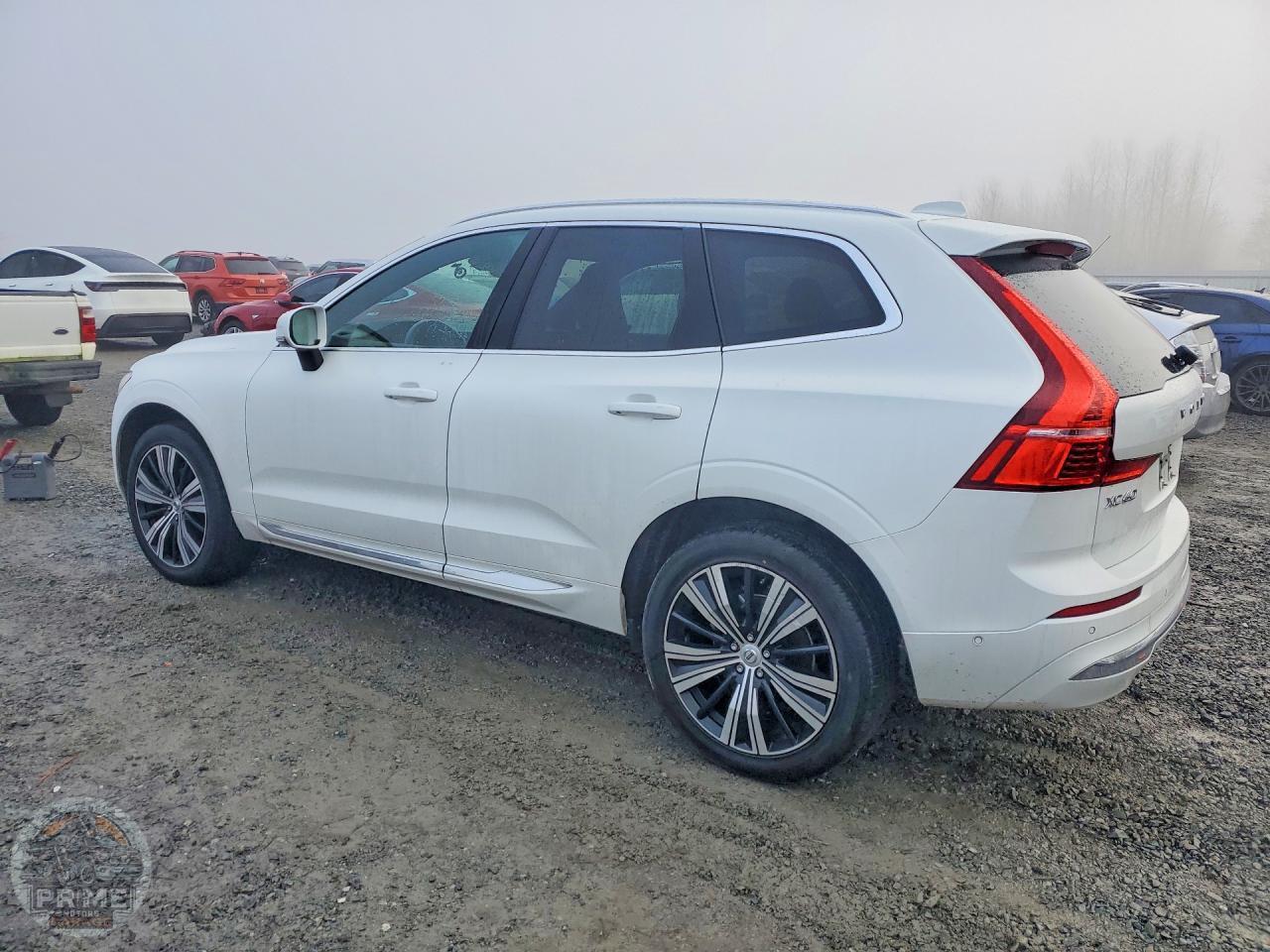 2022 VOLVO XC60 — фото 2