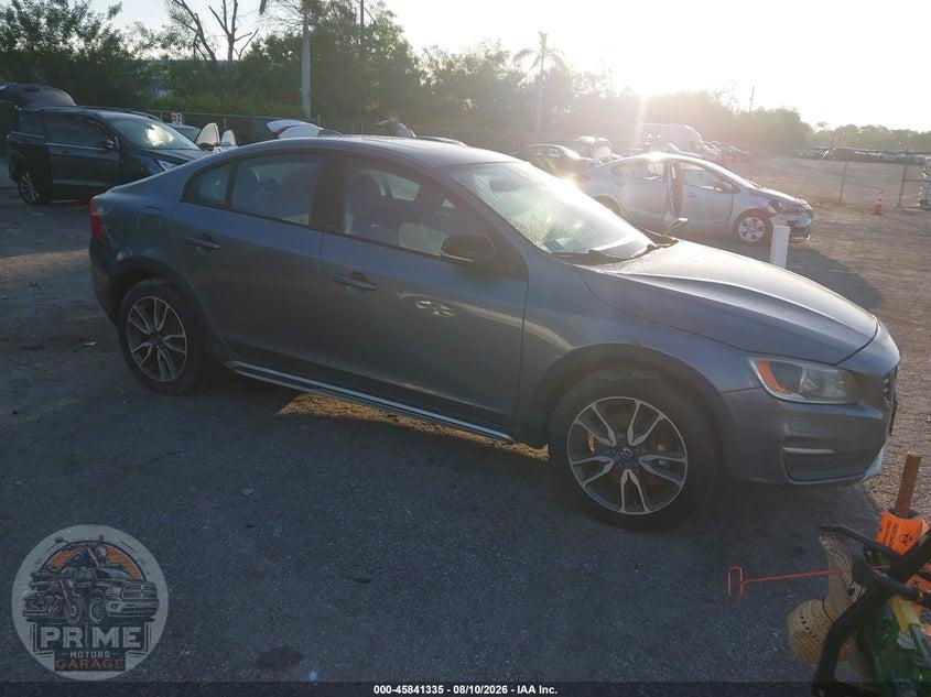 2016 VOLVO S60 CROSS COUNTRY T5 PLATINUM — фото 1